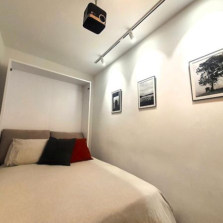 Rentadore Lavapies Studio Apartment Madrid Bagian luar foto