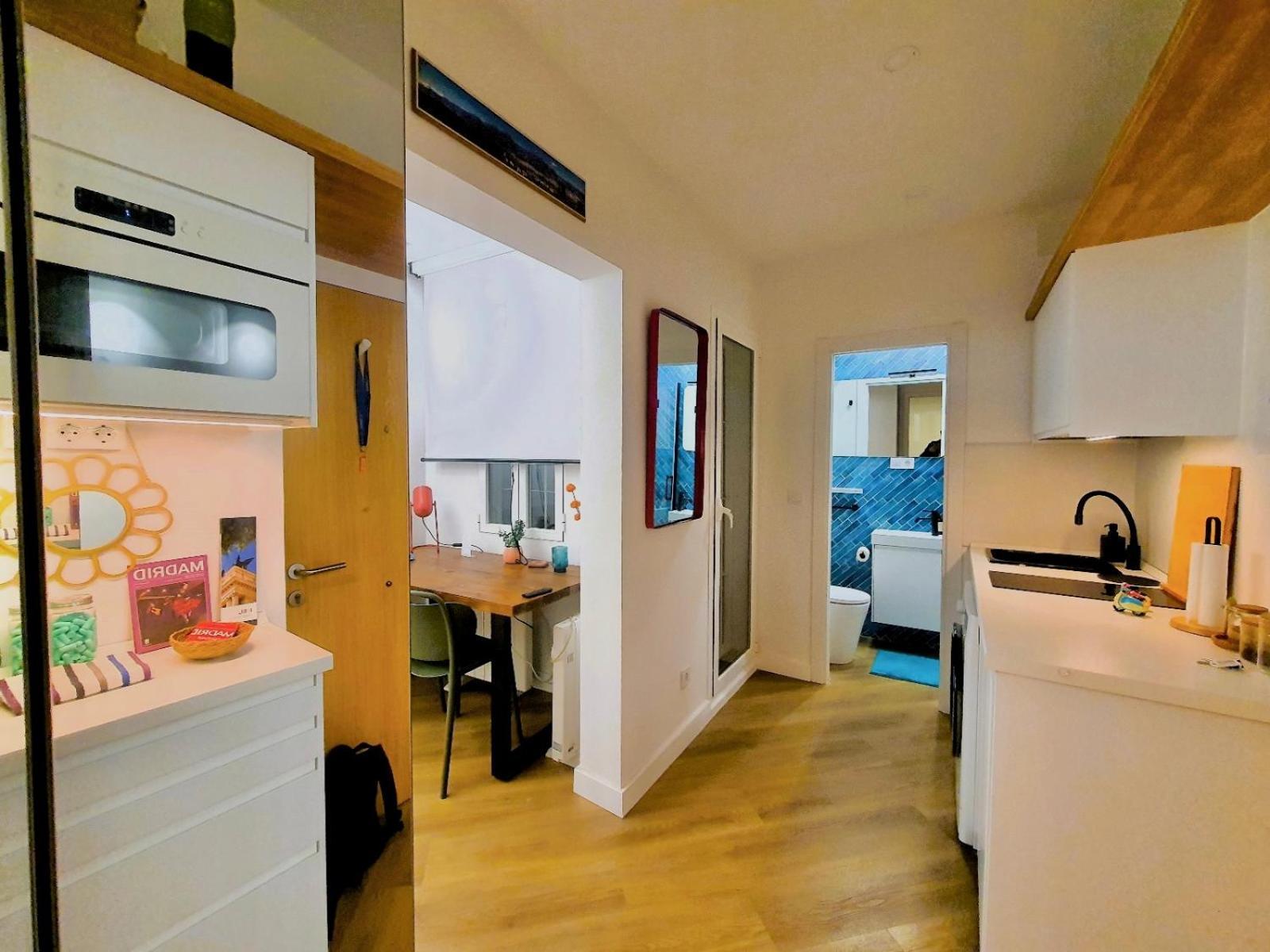 Rentadore Lavapies Studio Apartment Madrid Bagian luar foto