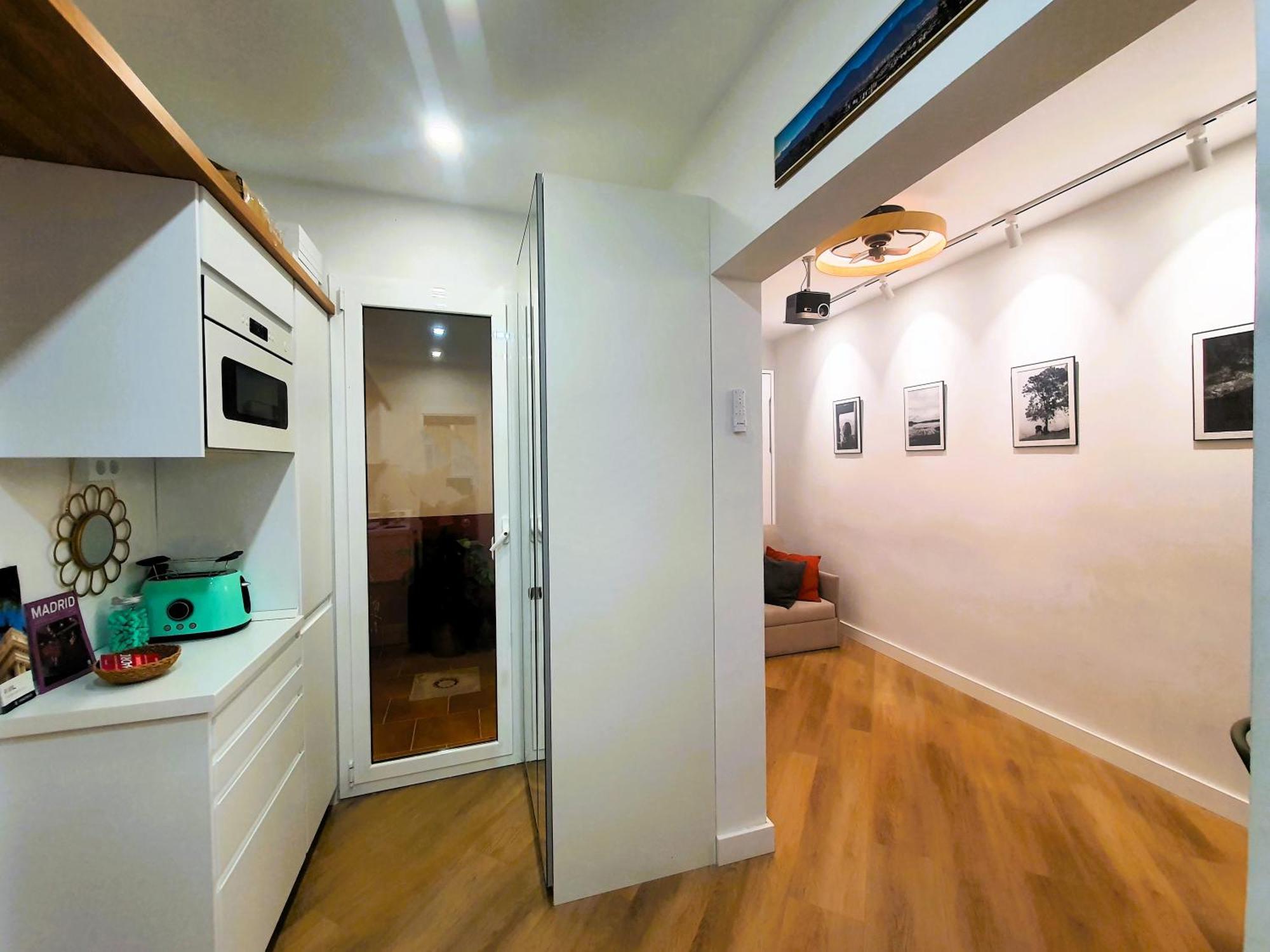 Rentadore Lavapies Studio Apartment Madrid Bagian luar foto