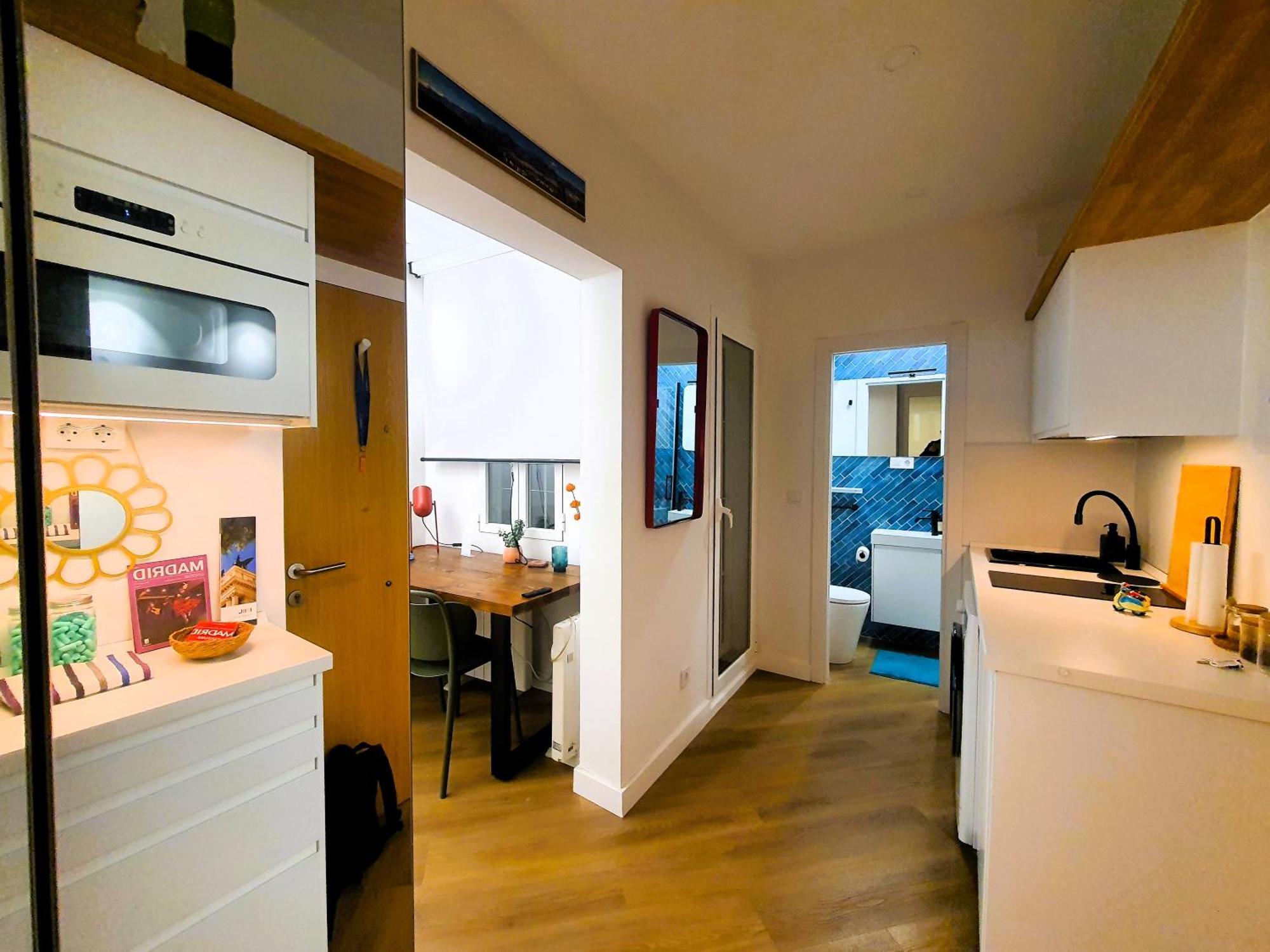 Rentadore Lavapies Studio Apartment Madrid Bagian luar foto